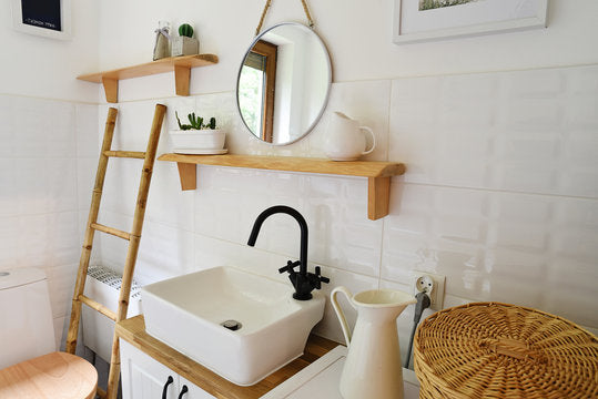 Small Space Tile Solutions: Maximizing Style in Compact Areas