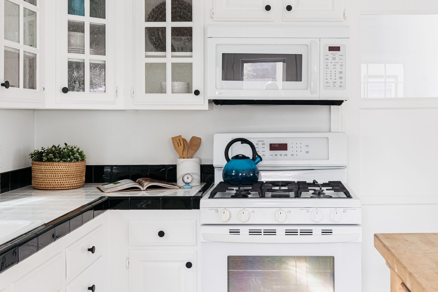 Tile Countertop Ideas for Kitchen Renovations