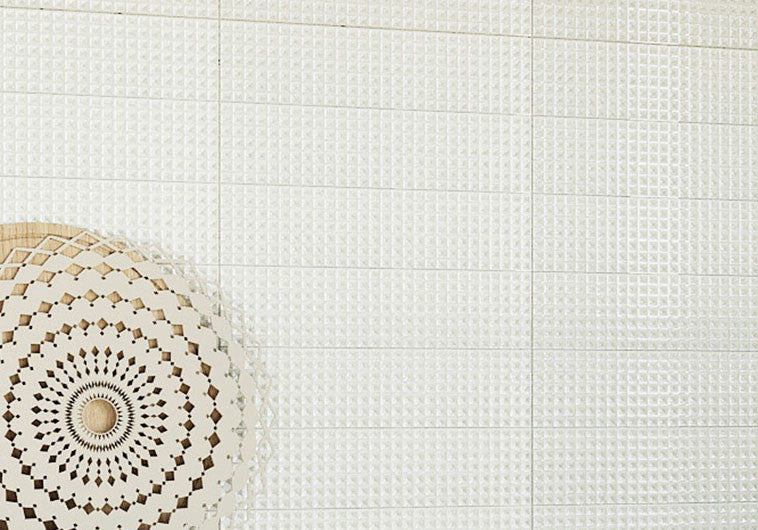 Wafer Series WFR-1281 Buttercream kitchen backsplash tile install