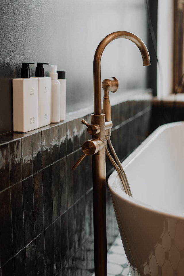 bathroom wall tiles