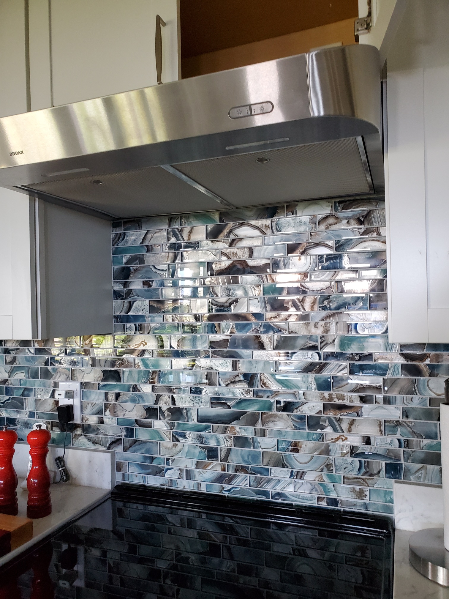 Glass Tile Kitchen Backsplash Tiles