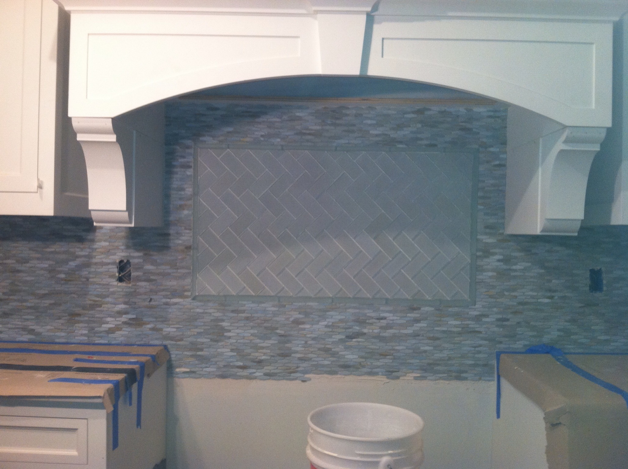 Glass Tile Liner BELK Tile