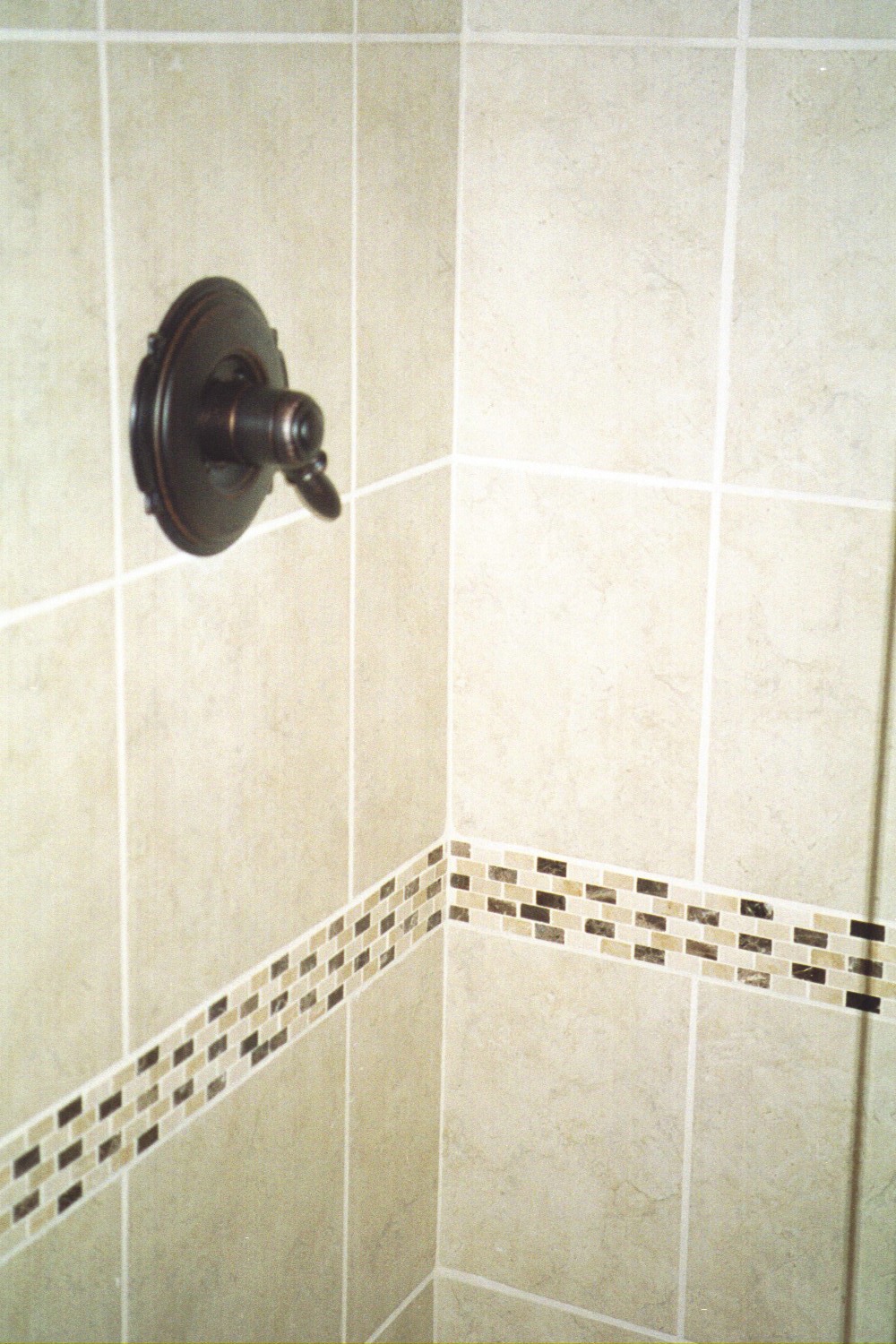 Stone Border tiles for showers - BELK Tile