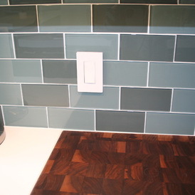 glass tile backsplash designs