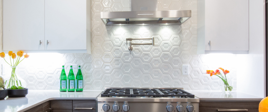 White Ceramic Tile Backsplashes | belktile.com